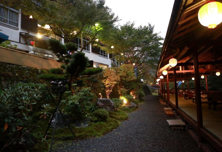 高尾山观光酒店(Takao Kanko Hotel)