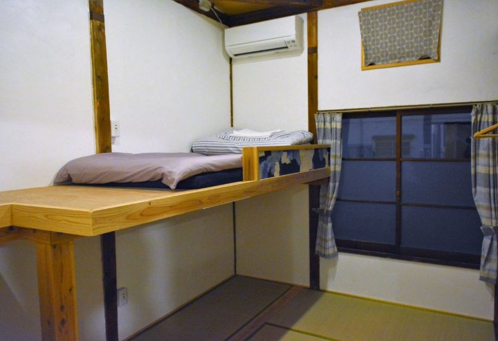 福冈蜂巢旅馆(Fukuoka Guesthouse Hive)