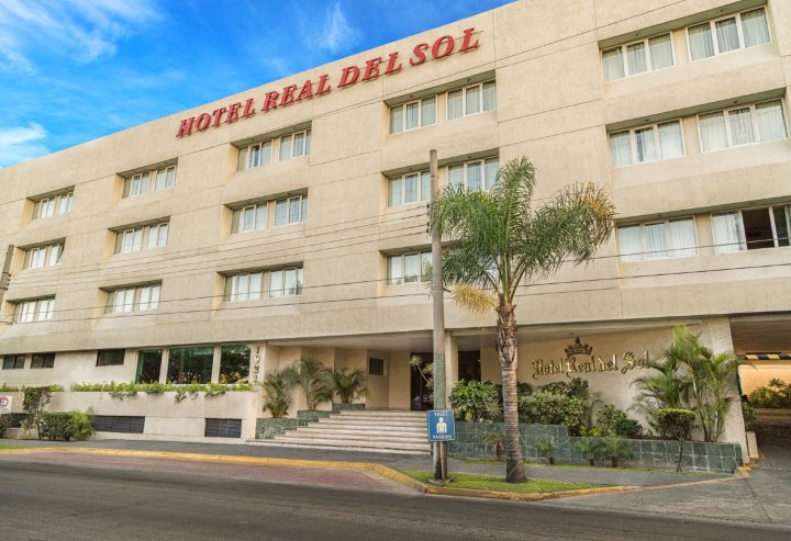 皇家太阳酒店(Real del Sol Hotel)