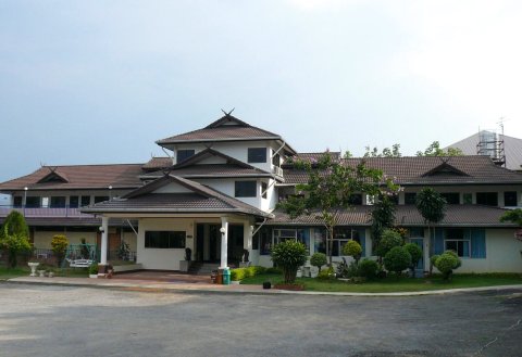 南塔弯酒店(Nantawan Hotel)