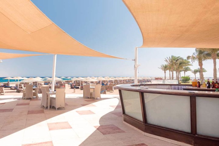 巴塞罗蒂朗沙姆沙伊赫度假酒店(Barceló Tiran Sharm Resort)
