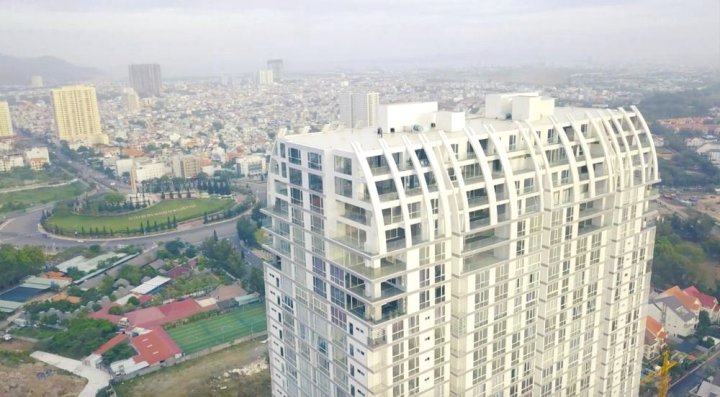 桑艾斯 3 居海景城景 19i 公寓酒店(SunEx Luxury Apartment)