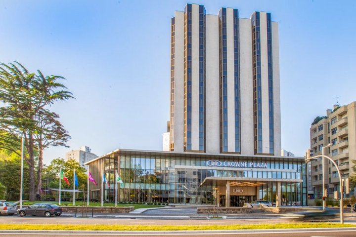 波尔图皇冠假日酒店(Crowne Plaza Porto)