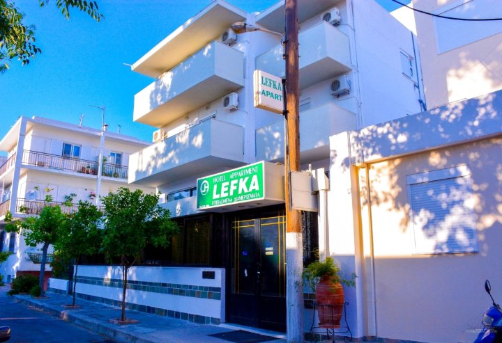 莱夫卡公寓酒店(Lefka Hotel & Apartments)