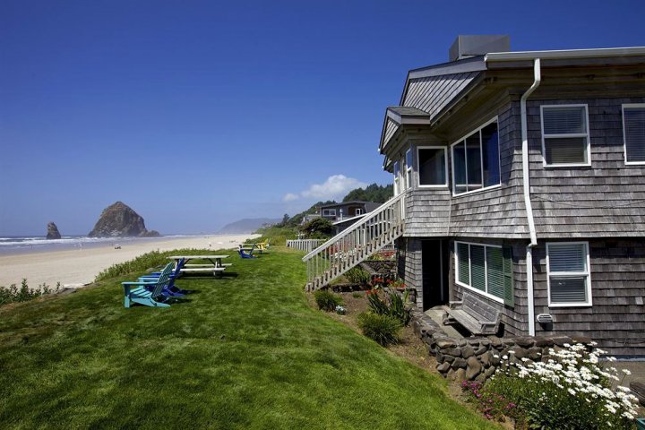 草垛岩海灵酒店(Sea Sprite at Haystack Rock)