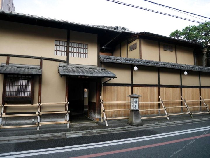 龟冈俵屋旅馆(Tawaraya Ryokan Kameoka)