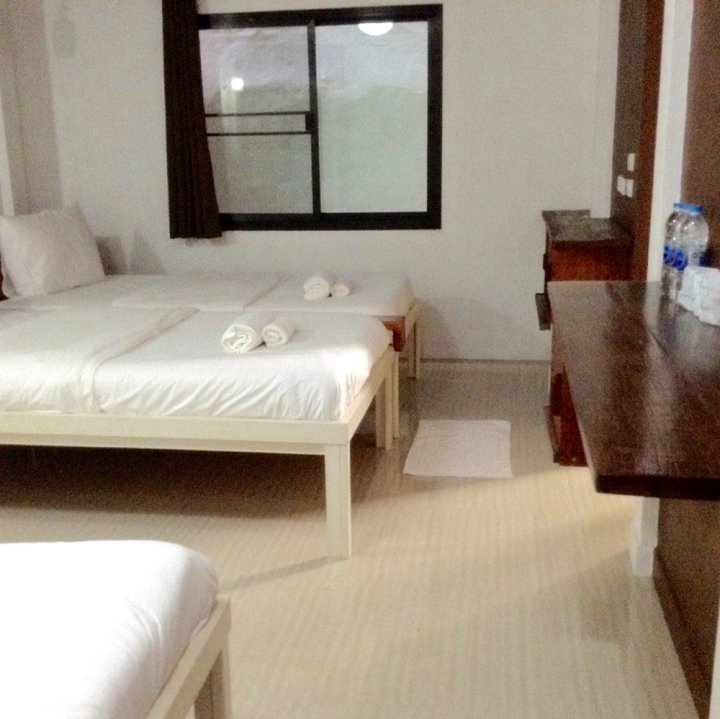 BC西福亚旅馆(BC Guesthouse Si Phraya)