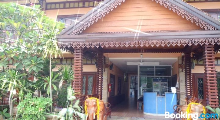 万象经济型公寓(Vientiane Budget Apartment)