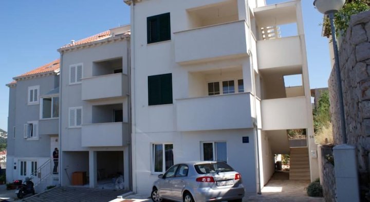 杜布罗夫尼克珊瑚公寓(Apartments Coral of Dubrovnik)