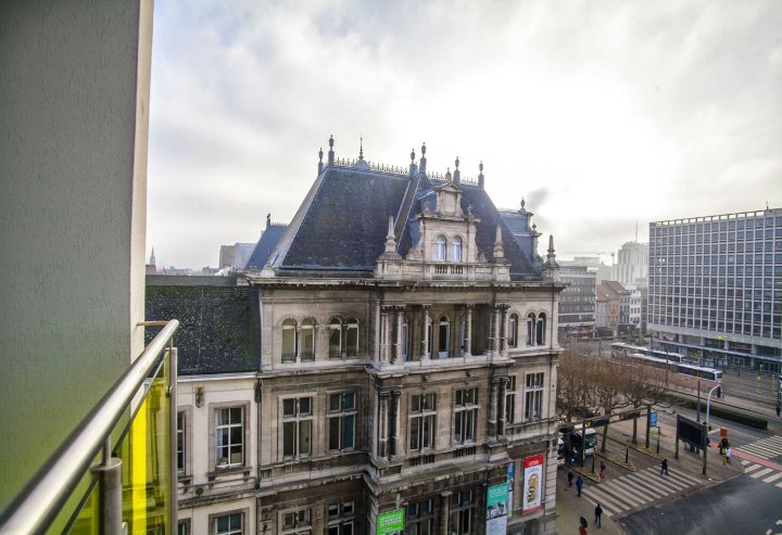 安特卫普宾馆(Antwerp Inn Hotel)