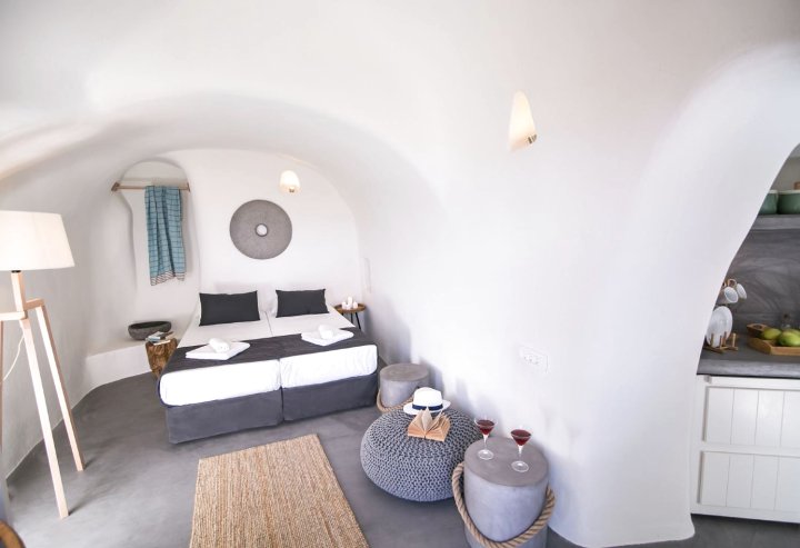 圣托里尼岛别墅酒店(Santorini Villas)