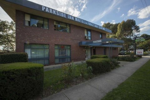 公园汽车旅馆(Parkside Inn Motel)