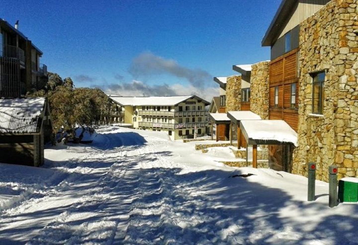 恩兹安酒店(Enzian Hotel Mt Buller)