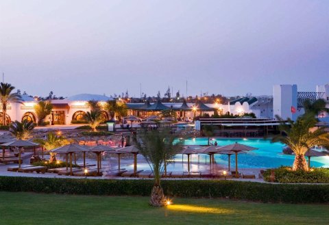 赫尔格达美居酒店(Mercure Hurghada Hotel)