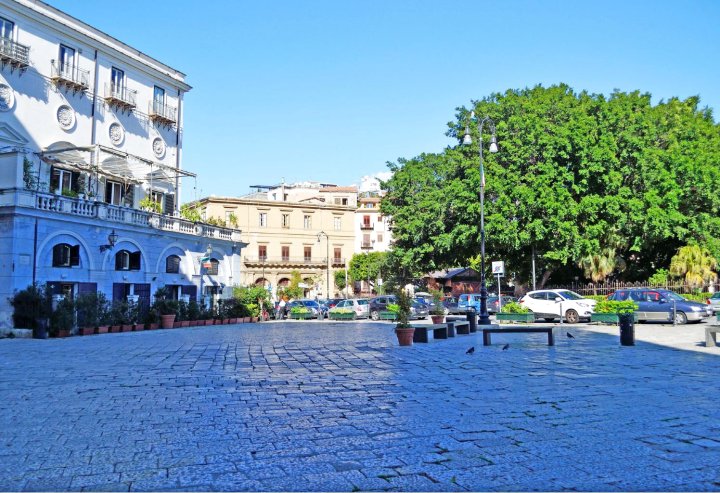 码头广场酒店(Piazza Marina)