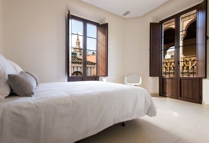 Q&Q大教堂套房公寓(Q&Q Cathedral Suites)