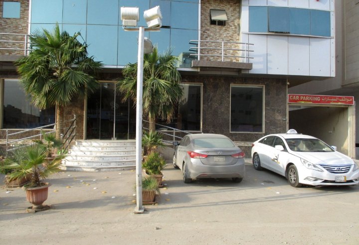 阿纳菲多拉多里亚公寓式酒店(Dorar Darea Hotel Apartments - Al Nafl)
