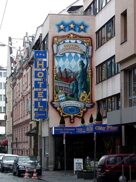 雄鹰酒店(Hotel Condor)