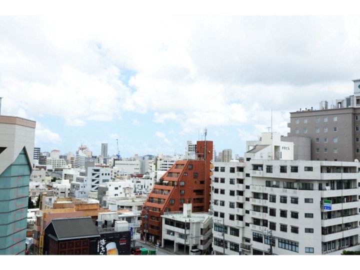 冲绳那霸微笑酒店(Smile Hotel Okinawa Naha)