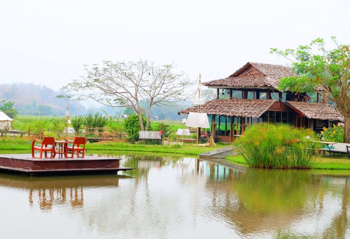 南希湄林湖景酒店(Nanee Maerim Lake View)