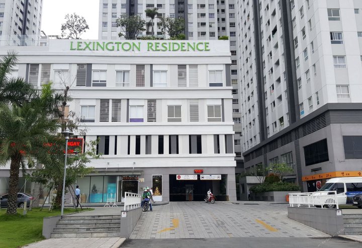 马广场列克星敦公寓(Horse Square Lexington Apartment)