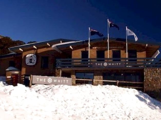 维多利亚滑雪俱乐部爱沃威塔克旅馆(Ski Club of Victoria - Ivor Whittaker Lodge)