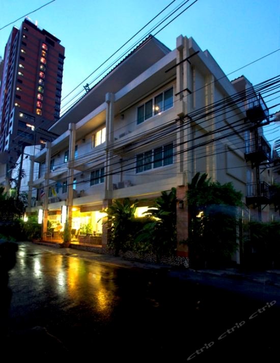 曼谷维斯塔住宅酒店(Vista Residence Bangkok)