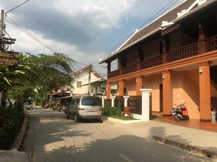 琅勃拉邦茉莉花酒店(Jasmine Luangprabang Hotel)