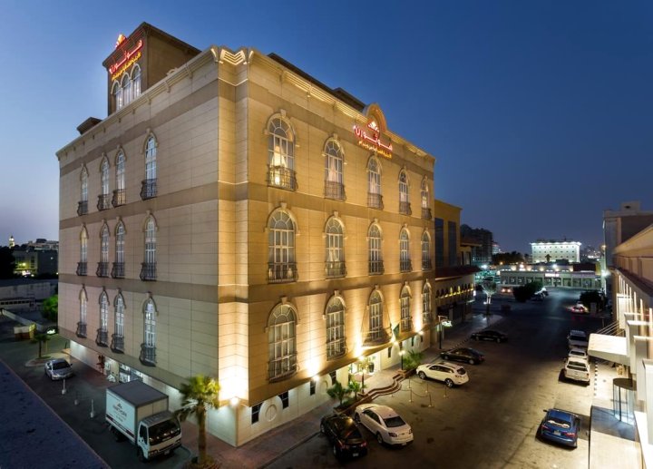 阿尔科巴尔温德姆豪顿套房酒店(Hawthorn Suites by Wyndham Al Khobar)