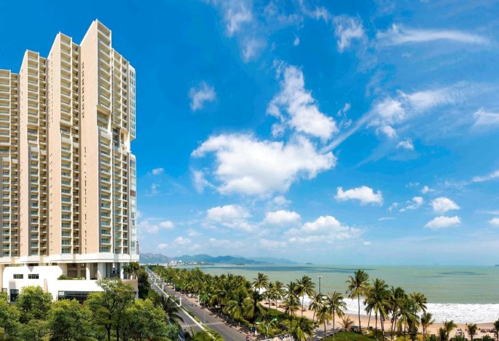 爱海滩豪华海景公寓酒店(IBeach Luxury Seaview Apartment)