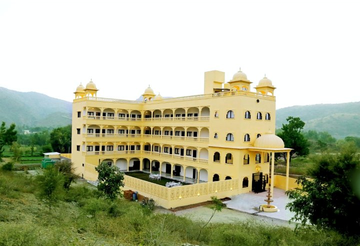 乌代布尔阿图雅尼瓦斯酒店(Atulya Niwas, Udaipur)
