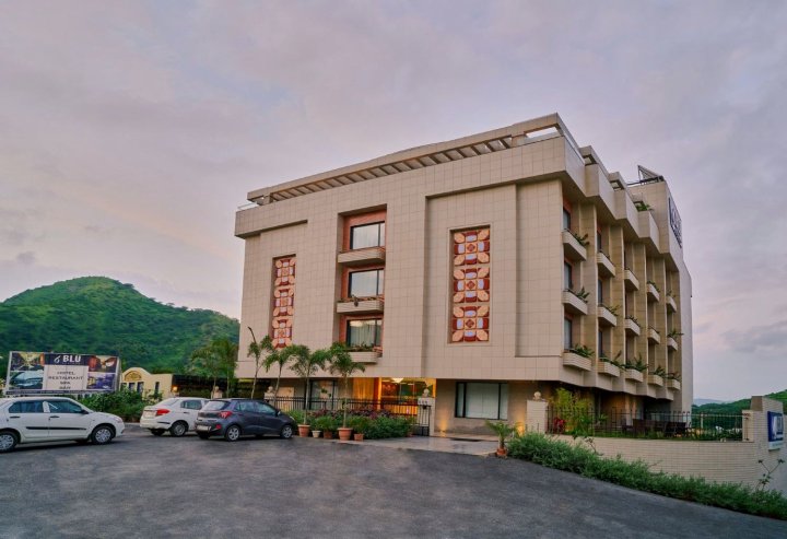 蓝羽毛 Spa 酒店(Blu Feather Hotel & Spa)