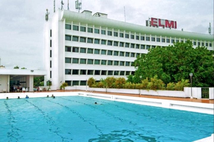 艾尔米泗水酒店(Hotel Elmi Surabaya)