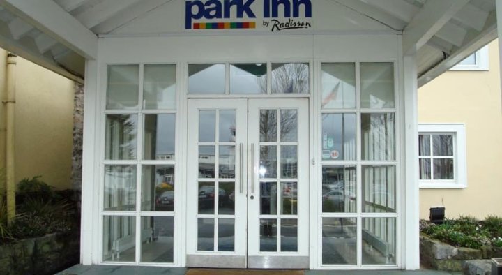 丽柏香农机场酒店(Park Inn by Radisson Shannon Airport)