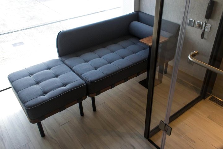 中转旅客贵宾室(Transit Resting Lounge by Aerotel)