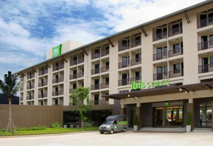 甲米奥南宜必思尚品酒店(Ibis Styles Krabi Ao Nang)
