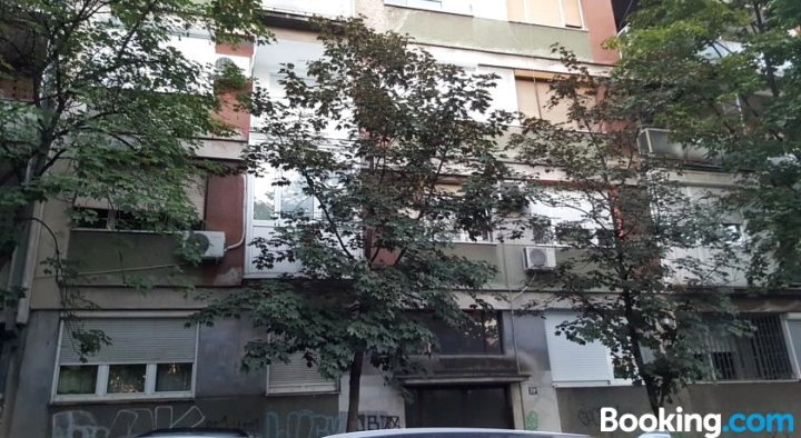 Apartman Hram