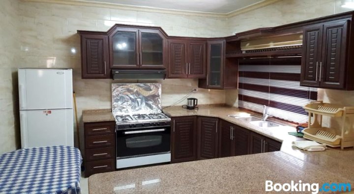 Furnished Appartment in Amman - Tabarbour