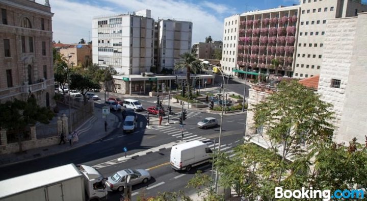 Center of Jerusalem