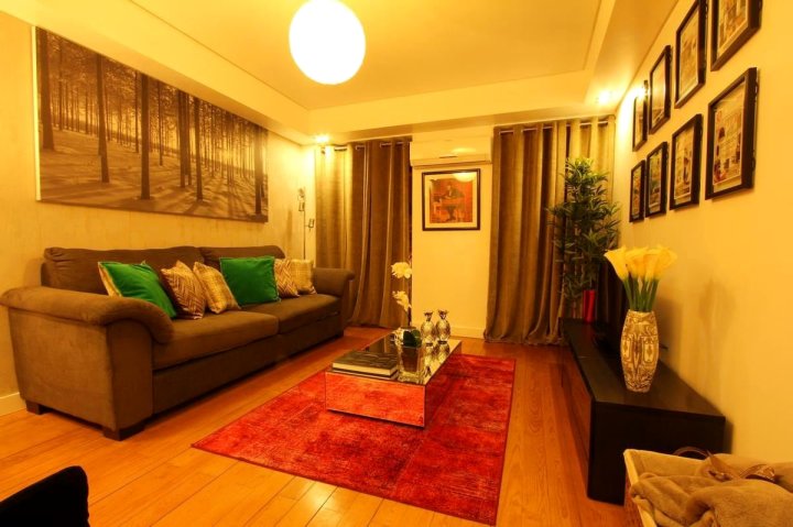 BPM Lisbon Rentals - Boutique Apartment in Trendy Bairro Alto