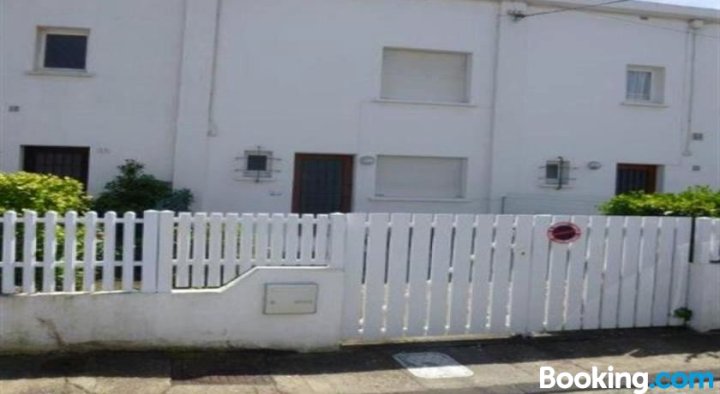 Rental Villa Proximite Centre Et Plage