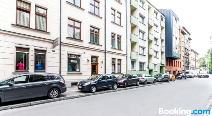 Apartamenty Łazarza 17