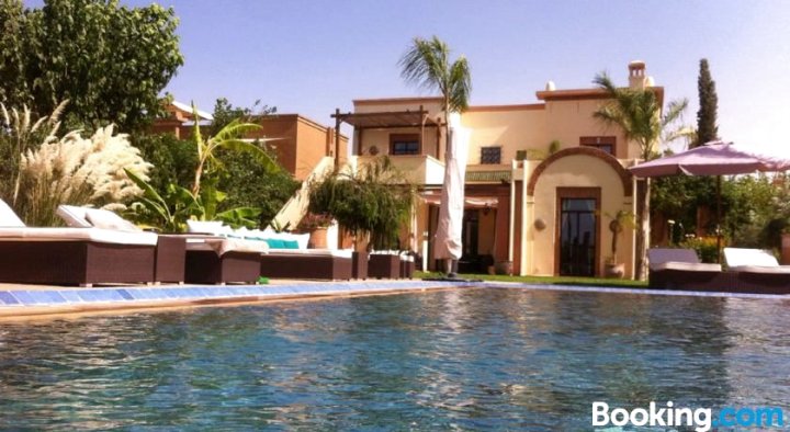 Villa Blanche - Samanah Golf Country Club