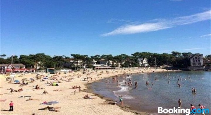 Saint Palais Sur Mer - Petite Maison - Dans un Cadre PRIVILIGIÉ au Calme