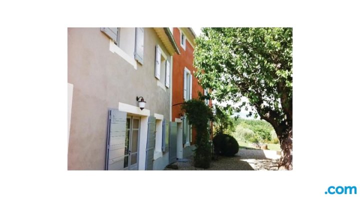 Beautiful Home in St, Saturnin les Apt, with Wifi, Private Swimming Pool and Outdoor Swimming Pool