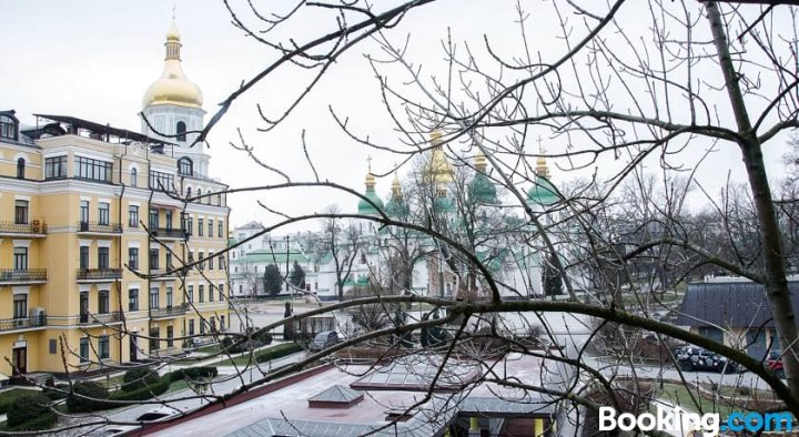 Apartments-in.Kiev