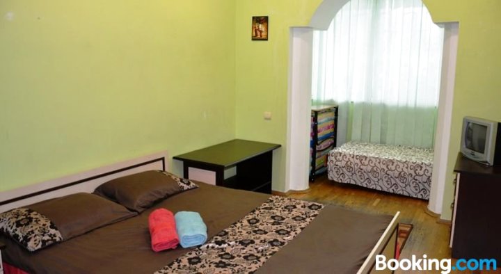 Apartment na Shcherbakivskoho