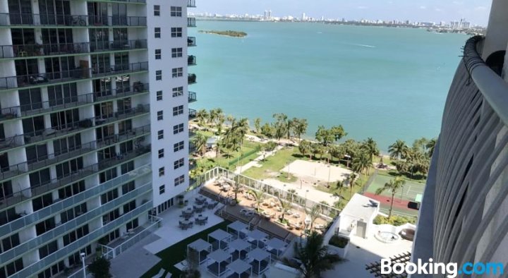 迈阿密布里克尔奢华一号酒店(One Luxury Miami Brickell)