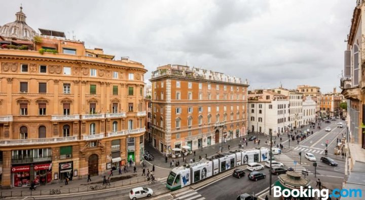 甜蜜旅馆 - 鲜花广场 - 亚伦露拉(Sweet Inn - Campo de Fiori - Arenula)