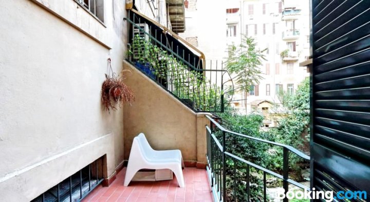 San Giovanni Two Bedrooms Apartment